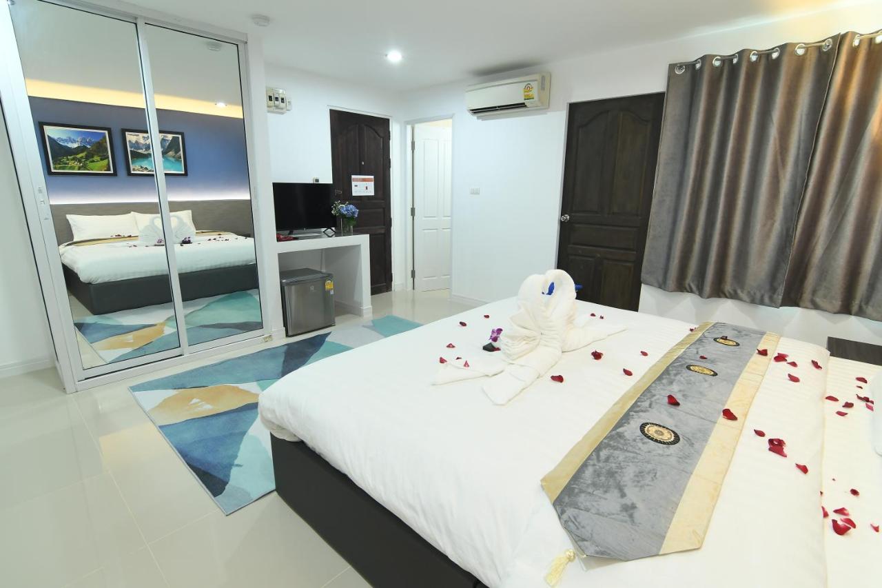 Poonsuk Place Hotel Бангкок Экстерьер фото